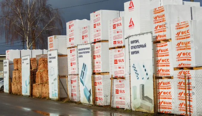 Кирпичи в ряд